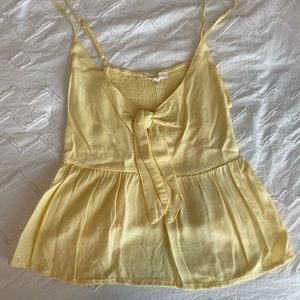 Yellow tie top